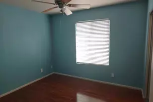 568 W Caroline Ln, Chandler, AZ 85225 - Photo 17