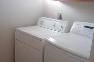 568 W Caroline Ln, Chandler, AZ 85225 - Photo 13