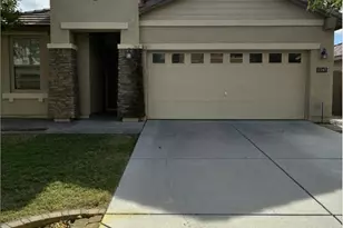 2747 E Clifton Ave, Gilbert, AZ 85295 - Photo 3