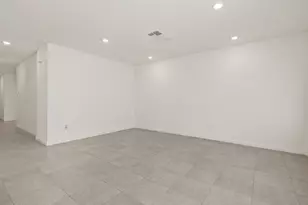 4155 W Erik Ln, San Tan Valley, AZ 85144 - Photo 15