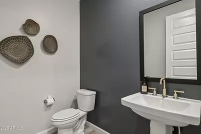 21025 N 58th Place, Phoenix, AZ 85054 - Photo 21