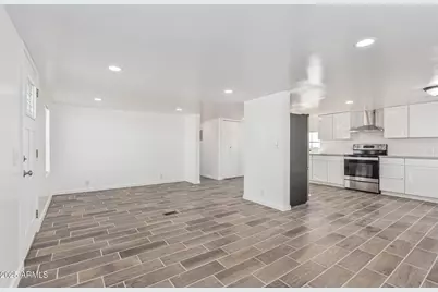 35353 W Wier Avenue, Tonopah, AZ 85354 - Photo 7