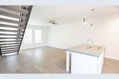 1850 N 51st Street #5, Phoenix, AZ 85008 - Photo 5