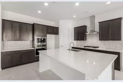 16372 W Jackson Street, Goodyear, AZ 85338 - Photo 7