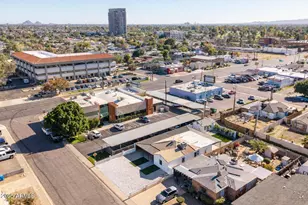 385 E Clarendon Ave, Phoenix, AZ 85012 - Photo 35