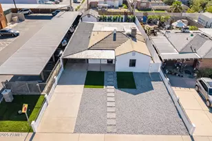 385 E Clarendon Ave, Phoenix, AZ 85012 - Photo 21