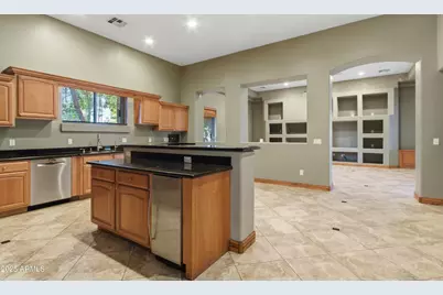 5627 N 83rd Lane, Glendale, AZ 85303 - Photo 27