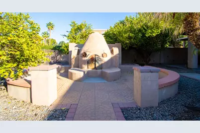 5627 N 83rd Lane, Glendale, AZ 85303 - Photo 11