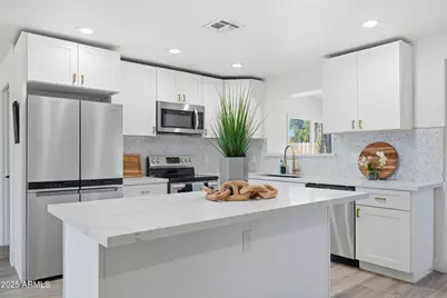 1400 W Megan Street, Chandler, AZ 85224 - Photo 11