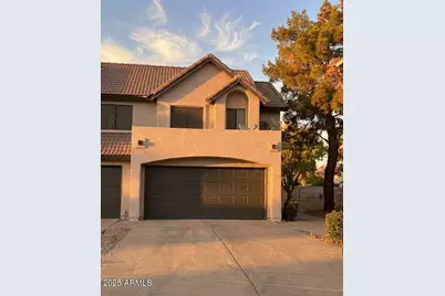 410 S Seawynds Boulevard, Gilbert, AZ 85233 - Photo 1