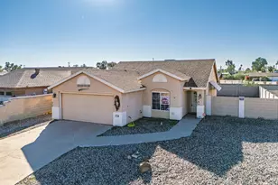 8735 W Pineveta Dr W, Arizona City, AZ 85123 - Photo 5