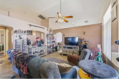 8735 W Pineveta Drive W, Arizona City, AZ 85123 - Photo 11