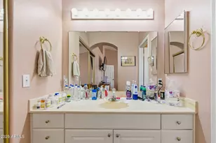 8735 W Pineveta Dr W, Arizona City, AZ 85123 - Photo 9