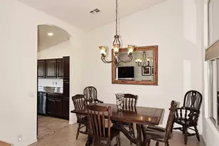 19412 N 85th Dr, Peoria, AZ 85382 - Photo 11