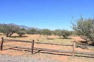 8680 E Mustang Trail, Hereford, AZ 85615 - Photo 5