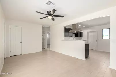 2806 W Royal Palm Road, Phoenix, AZ 85051 - Photo 17