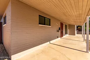 2806 W Royal Palm Rd, Phoenix, AZ 85051 - Photo 15