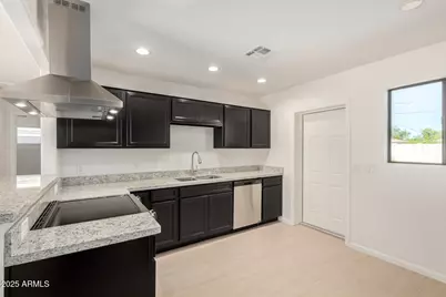 2806 W Royal Palm Road, Phoenix, AZ 85051 - Photo 19