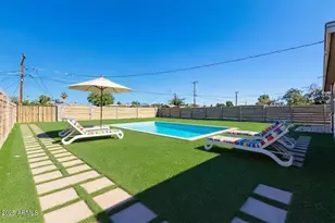 2806 W Royal Palm Rd, Phoenix, AZ 85051 - Photo 9