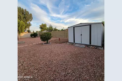 2121 W Potter Drive, Phoenix, AZ 85027 - Photo 27