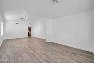 4719 E Adobe Dr, Phoenix, AZ 85050 - Photo 7