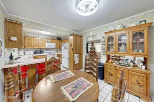 2917 E Highland Ave, Phoenix, AZ 85016 - Photo 17