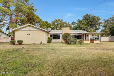 2917 E Highland Avenue, Phoenix, AZ 85016 - Photo 3