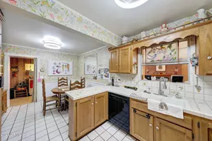 2917 E Highland Ave, Phoenix, AZ 85016 - Photo 23