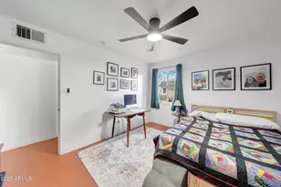 2917 E Highland Ave, Phoenix, AZ 85016 - Photo 37