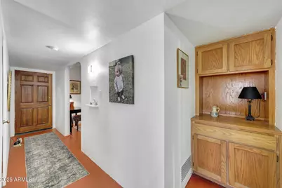 2917 E Highland Avenue, Phoenix, AZ 85016 - Photo 11