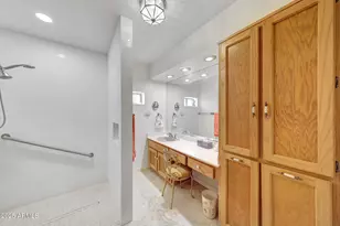 2917 E Highland Ave, Phoenix, AZ 85016 - Photo 33