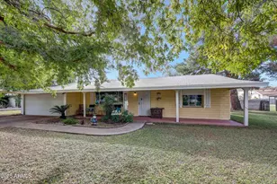 2917 E Highland Ave, Phoenix, AZ 85016 - Photo 7