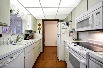 13611 N 98th Avenue #C, Sun City, AZ 85351 - Photo 3