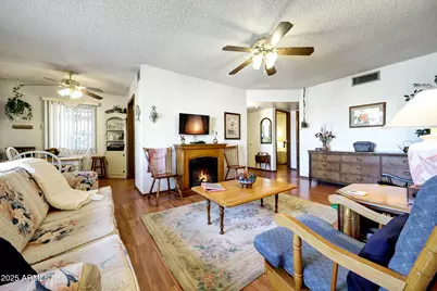 13611 N 98th Avenue #C, Sun City, AZ 85351 - Photo 9