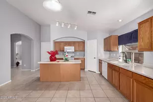 42631 W Venture Road W, Maricopa, AZ 85138 - Photo 7
