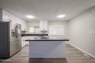 2650 W Union Hills Dr, Phoenix, AZ 85027 - Photo 3