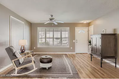 20025 N Willowcreek Circle, Sun City, AZ 85373 - Photo 3