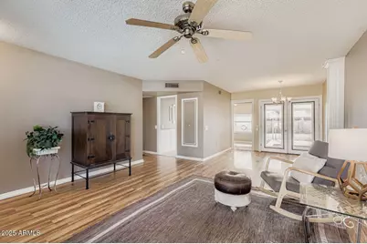 20025 N Willowcreek Circle, Sun City, AZ 85373 - Photo 5