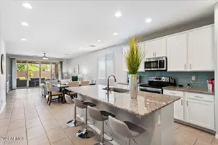 11409 N 165th Ln, Surprise, AZ 85388 - Photo 5