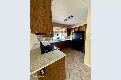 8738 W Columbus Avenue, Phoenix, AZ 85037 - Photo 5
