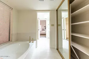 2626 E Arizona Biltmore Cir, Phoenix, AZ 85016 - Photo 35