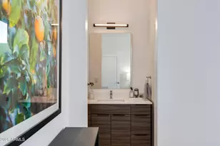 4220 N 32nd St, Phoenix, AZ 85018 - Photo 29