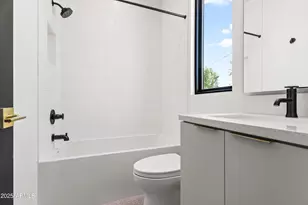 1538 W Wagon Wheel Dr, Phoenix, AZ 85021 - Photo 21