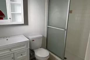 9642 N 37th Ave, Phoenix, AZ 85051 - Photo 5