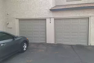 239 E Betty Elyse Ln, Phoenix, AZ 85022 - Photo 23