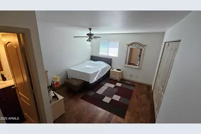 239 E Betty Elyse Lane, Phoenix, AZ 85022 - Photo 17