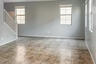 1426 N 81st Dr, Phoenix, AZ 85043 - Photo 9