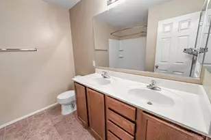 1426 N 81st Dr, Phoenix, AZ 85043 - Photo 7