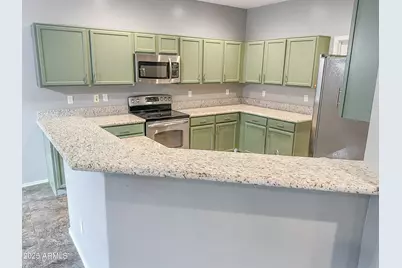 1426 N 81st Drive, Phoenix, AZ 85043 - Photo 3