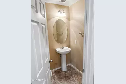 1426 N 81st Drive, Phoenix, AZ 85043 - Photo 15